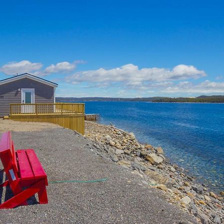 A Wave From It All Port Saunders Extérieur photo