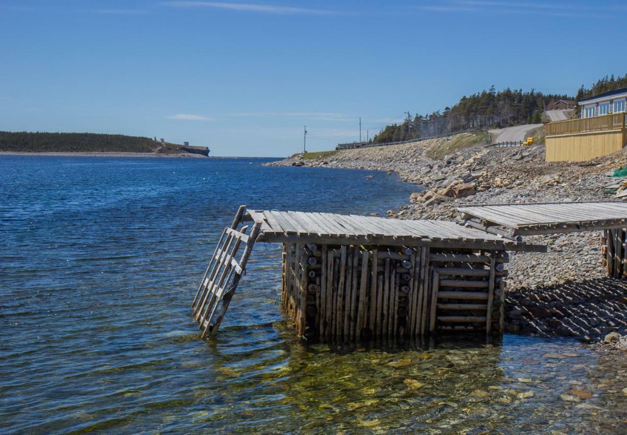 A Wave From It All Port Saunders Extérieur photo